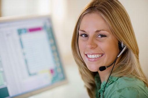 Virtual Receptionist Answering Phone Call